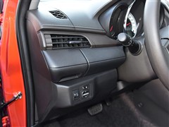 ��������,YARiS L ����,2015�� 1.5G �Զ���ɫ������,�пط�����ʵ��ͼƬ