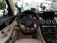 2015�� C 200 L 4MATIC