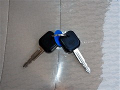 һ������,�ѱ�V77,2015�� 1.3L��׼��CA4GX13,����ϸ��ʵ��ͼƬ