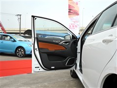 2015�� 1.5T ˫���콢Plus��