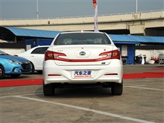 2015�� 1.5T ˫���콢Plus��