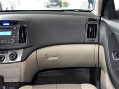 2015 1.6L Զ