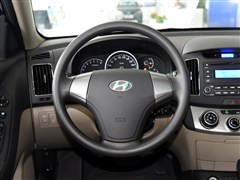 2015 1.6L Զ