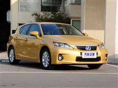 2012 CT200h 