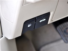 2012�� 1.6L �ֶ�����