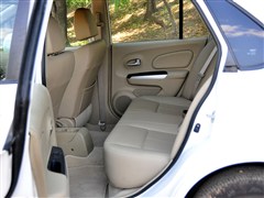 2012�� 1.6L �ֶ�����