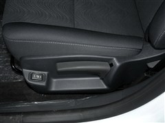 2013 2.0L ׼