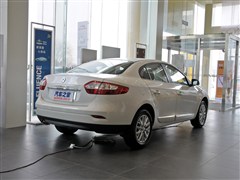 2013 2.0L ׼