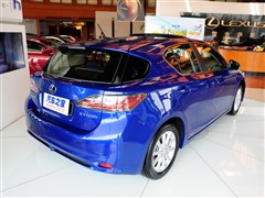 2013 CT200h Ӣ