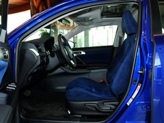 2013 CT200h Ӣ