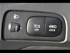 2013�� 2.0L �ֶ�������GLS