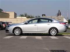 2013 Ŀ 2.0L 