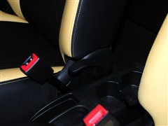 2013�� 1.6L �Զ���