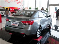 2014�� 1.6L AT Premium Special