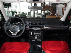 2014 CT200h Ӣ ɫ