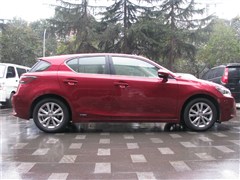 2014 CT200h Ӣ ɫ