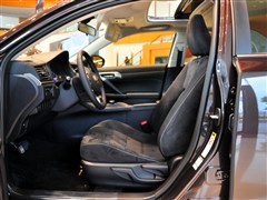 2014 CT200h ʰ ɫ