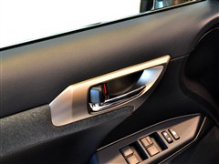 2014 CT200h ʰ ɫ