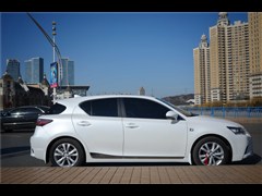 2014 CT200h ʰ ɫ