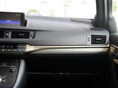 2014 CT200h F-Sport ɫ