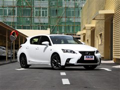 2014 CT200h F-Sport ɫ
