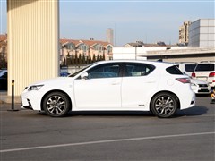 2014 CT200h F-Sport ˫ɫ