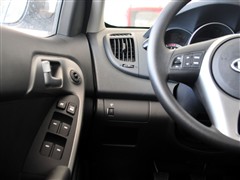 2011�� 1.6L MT GL