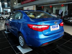 2011�� ���� 1.4L MT GLS