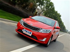 2011�� ���� 1.4L AT TOP