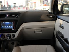 2011�� ���� 1.4L AT TOP