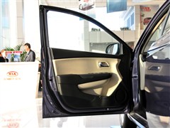 2011�� ���� 1.4L AT TOP