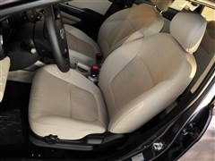 2011�� ���� 1.4L AT TOP