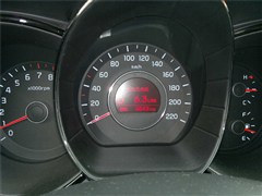 2011�� ���� 1.4L AT TOP