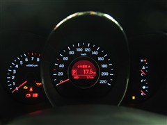 2011�� ���� 1.4L AT GLS