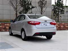 2011�� ���� 1.4L MT TOP