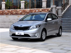 2011�� ���� 1.4L MT TOP
