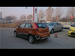 2011 Xross 1.5L Ӣ