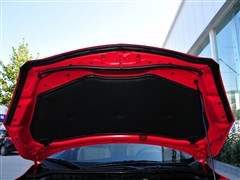 2011  1.6L Զ