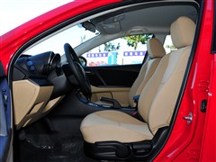 2011  1.6L Զ