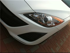 2011  1.6L Զ