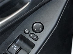 2012  2.0L ֶ˶