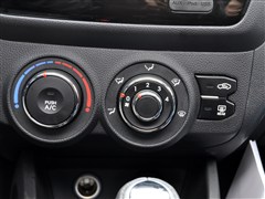 2012�� ���� 1.6L AT Premium