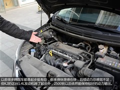 2012�� ���� 1.4L MT GLS