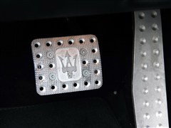 2013�� 4.7L Sport Automatic