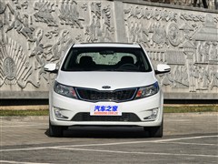 2012�� ���� 1.6L AT Premium�����