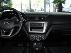 2012�� ���� 1.4L AT GLS�����