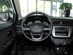 2012�� ���� 1.4L AT GLS�����