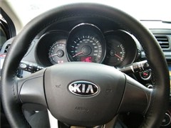 2012�� ���� 1.4L AT GLS�����