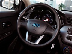 2012�� ���� 1.4L MT TOP�����