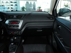 2012�� ���� 1.4L MT TOP�����